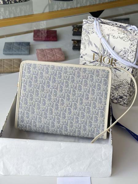 2026年1月13日新作 高品質Diorバッグ 1535cm 26x19.5x7cm /GQ工場