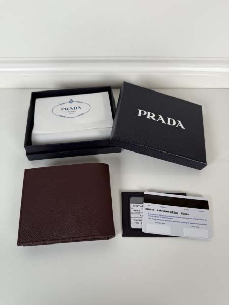 2026年1月13日新作高品質Prada財布P2M0513/11x9.5cm /GQ工場