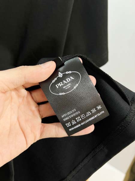 2026年1月20日新作PRADA半袖 tシャツ高品質人気商品/誕生日プレゼント/FF工場