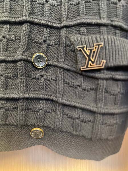 2026年1月23日新作Louis vuitton ニットカーディガン  高品質人気商品/誕生日プレゼント/FF工場