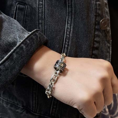 2026年1月31日入荷新品クロムハーツレトロなブレスレットギフト/誕生日/記念品/アクセサリーxin工場