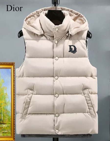 2026年1月9日DIOR 新作 羽毛綿のベストJX工場