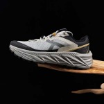 2026年1月9日入荷新品KAILAS人気 スニーカー男女兼用/誕生日プレゼント/XH工場