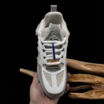 2026年1月9日入荷新品Louis Vuitton人気 スニーカー男女兼用/誕生日プレゼント/XH工場