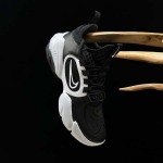 2026年1月10日入荷新品Nike Air Max Alpha Savage人気 スニーカー男女兼用/誕生日プレゼント/XH工場