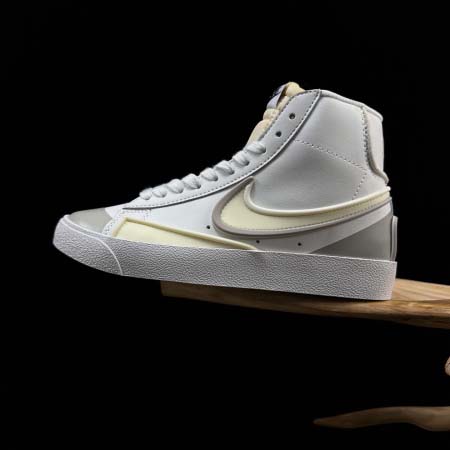 2026年1月10日入荷新品Nike Blazer 77 I...