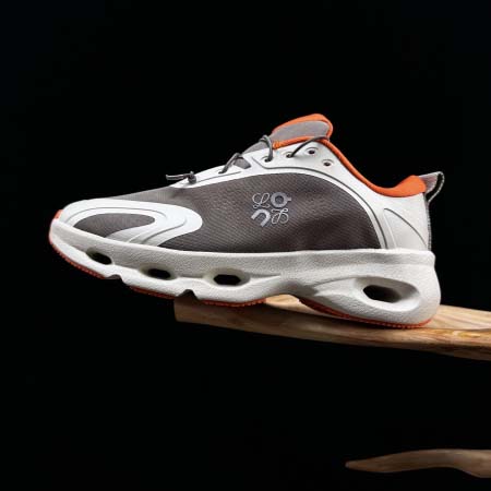 2026年1月10日入荷新品Loewe x On人気 スニー...