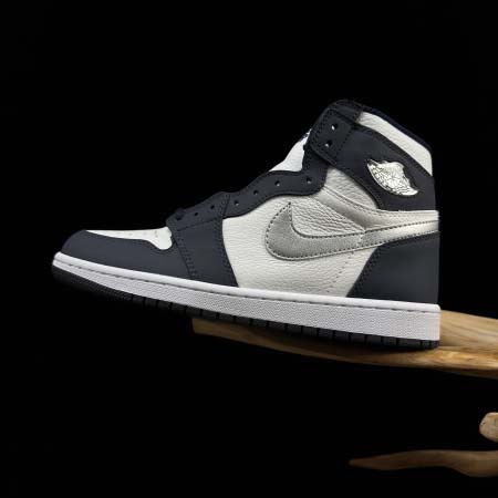 2026年1月10日入荷新品Jordan人気 スニーカー男女...