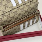 2026年1月13日新作高品質Gucci財布818955/10x19x2/GQ工場