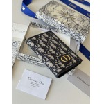 2026年1月13日新作 高品質Dior財布 10 x 13.3cm /GQ工場