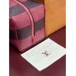 2026年1月14日新作高品質Louis VuittonバッグM25902 Monogram 13 x 12 x 23   /GQ工場