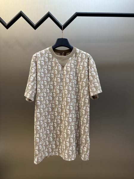 2026年1月19日新作Dior半袖 tシャツ高品質人気商品...