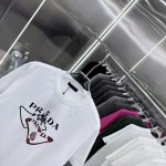 2026年1月20日新作PRADA半袖 tシャツ高品質人気商品/誕生日プレゼント/FF工場