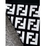 2026年1月20日新作FENDI半袖 tシャツ高品質人気商品/誕生日プレゼント/FF工場