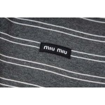 2026年1月20日新作 MIU MIUパーカー高品質人気商品/誕生日プレゼント/FF工場
