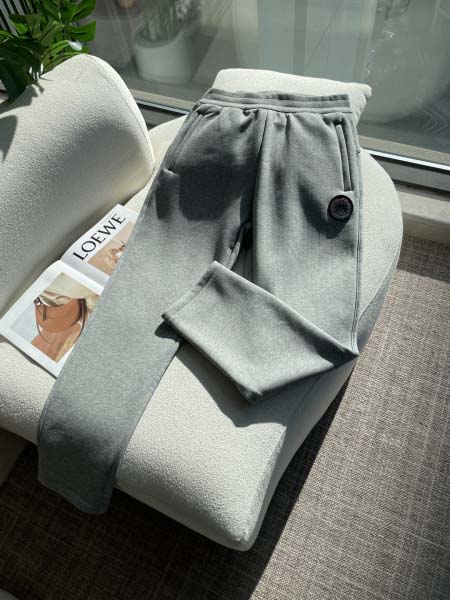 2026年1月20日新作Canad a Gooseスラックス...