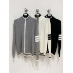 2026年1月20日新作THOM BROWNE   ニットカーディガン  高品質人気商品/誕生日プレゼント/FF工場