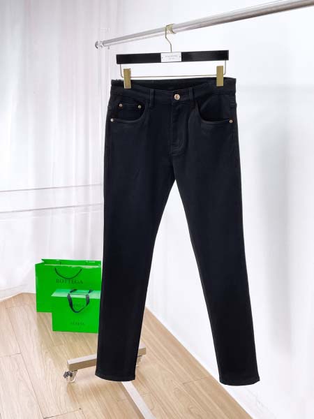 2026年1月23日新作Versaceジーパン高品質人気商品...