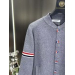 2026年1月26日新作Thom Browne高品質人気商品/誕生日プレゼント/FF工場