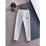 2026年1月28日入荷新作Moncler上下セット大人気 激安/zh工場