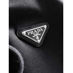 2026年1月28日入荷新作Prada上下セット大人気 激安/zh工場