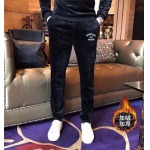 2026年1月28日入荷新作Moncler上下セット大人気 激安/zh工場