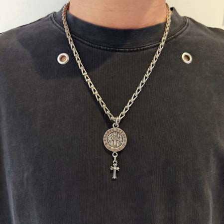 2026年1月31日入荷新品クロムハーツ十字架 ネックレスギ...