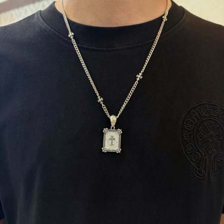 2026年1月31日入荷新品クロムハーツ十字架 ネックレスギ...