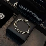 2026年1月31日入荷新品クロムハーツブレスレットギフト/誕生日/記念品/アクセサリーxin工場