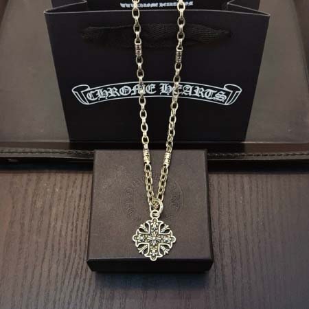 2026年1月31日入荷新品クロムハーツ十字架 ネックレスギ...