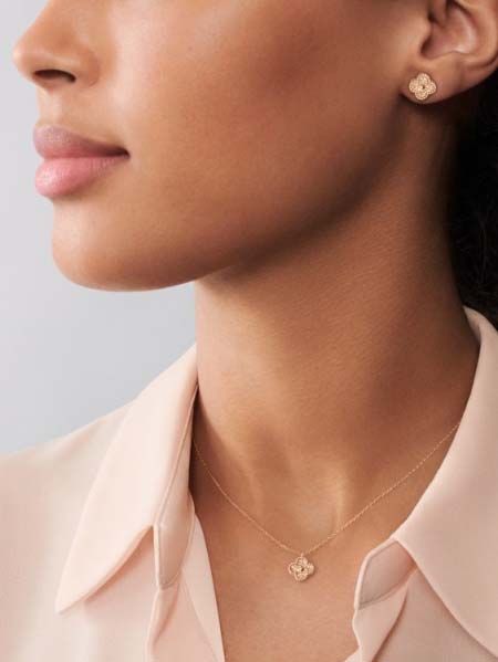 2026年2月1日入荷新品van cleef & arpelsピアスギフト/誕生日/記念品/アクセサリーxin工場