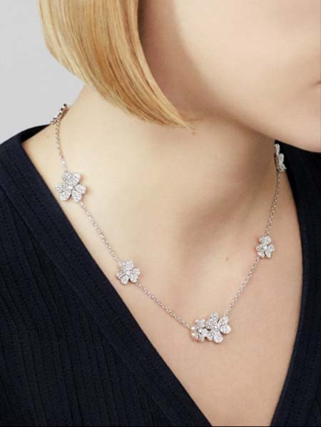 2026年2月1日入荷新品van cleef & arpelsネックレスギフト/誕生日/記念品/アクセサリーxin工場