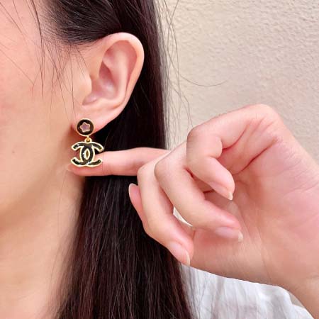 2026年2月2日入荷新品シャネルピアスギフト/誕生日/記念品/アクセサリーxin工場