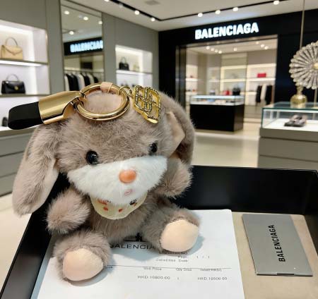 2026年2月3日入荷新品Balenciaga キーホルダー ギフト/誕生日/記念品/アクセサリーxin工場