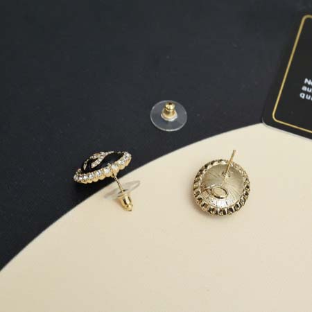 2026年2月3日入荷新品Chanelピアスギフト/誕生日/記念品/アクセサリーxin工場