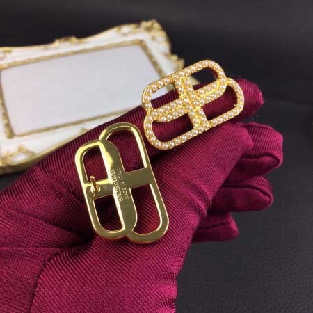 2026年2月3日入荷新品Balenciagaピアスギフト/誕生日/記念品/アクセサリーxin工場