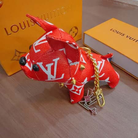 2026年2月3日入荷新品ルイヴィトン キーホルダー ギフト/誕生日/記念品/アクセサリーxin工場