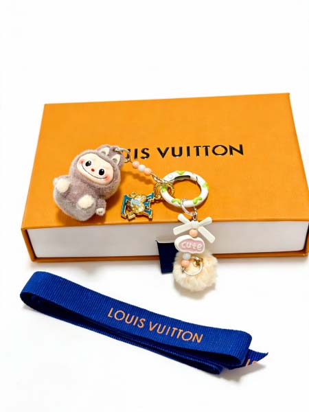 2026年2月3日入荷新品ルイヴィトン キーホルダー ギフト/誕生日/記念品/アクセサリーxin工場