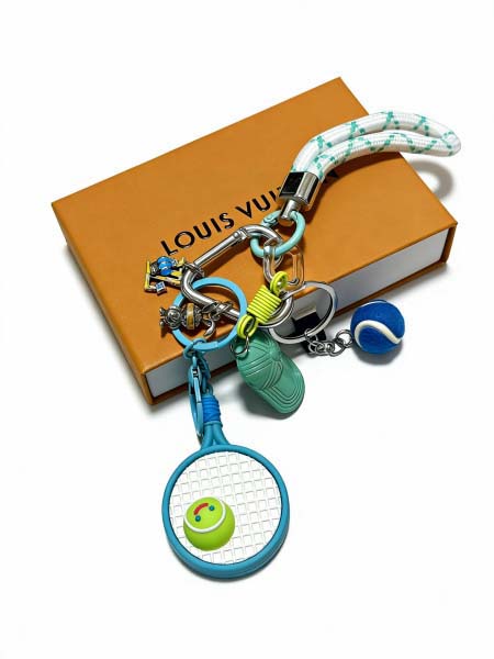 2026年2月3日入荷新品ルイヴィトン キーホルダー ギフト/誕生日/記念品/アクセサリーxin工場