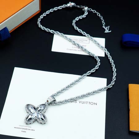 2026年2月3日入荷新品ルイヴィトンネックレスギフト/誕生日/記念品/アクセサリーxin工場