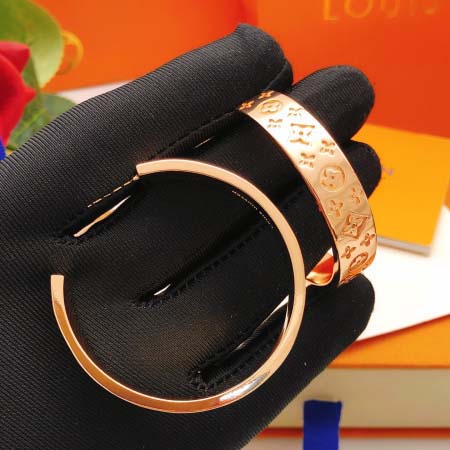 2026年2月3日入荷新品ルイヴィトンピアスギフト/誕生日/記念品/アクセサリーxin工場