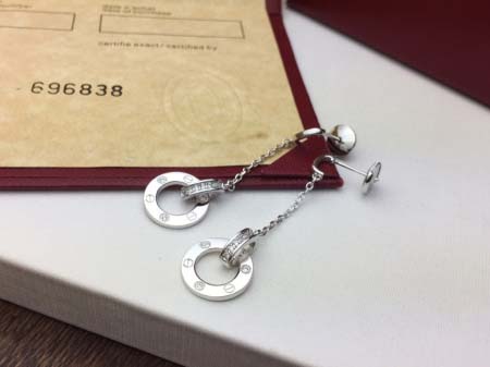 2026年2月3日入荷新品カルティエピアスギフト/誕生日/記念品/アクセサリーxin工場