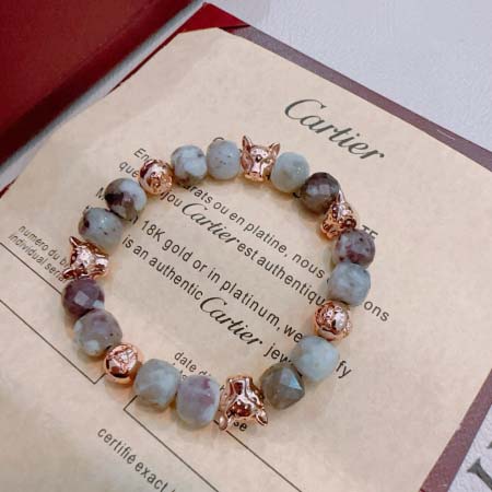 2026年2月3日入荷新品カルティエブレスレットギフト/誕生日/記念品/アクセサリーxin工場