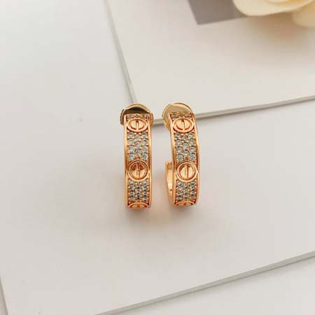 2026年2月3日入荷新品カルティエピアスギフト/誕生日/記念品/アクセサリーxin工場