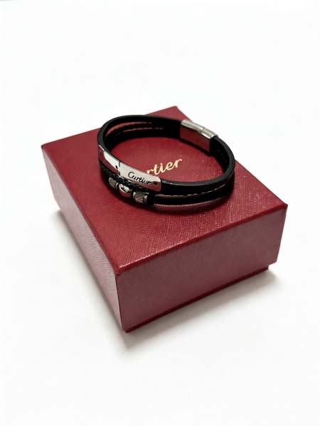 2026年2月3日入荷新品カルティエブレスレットギフト/誕生日/記念品/アクセサリーxin工場
