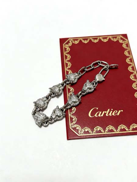 2026年2月4日入荷新品Cartierブレスレットギフト/誕生日/記念品/アクセサリーxin工場