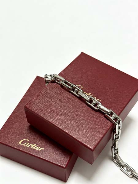 2026年2月4日入荷新品Cartierブレスレットギフト/誕生日/記念品/アクセサリーxin工場