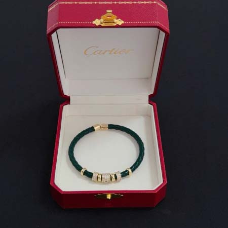 2026年2月4日入荷新品Cartier腕輪/ブレスレットギフト/誕生日/記念品/アクセサリーxin工場