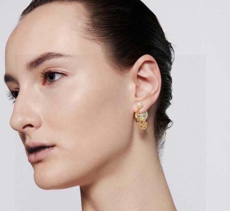 2026年2月5日入荷新品Diorギフト/誕生日/記念品/アクセサリーxin工場