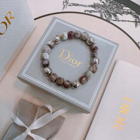 2026年2月5日入荷新品Diorブレスレットギフト/誕生日/記念品/アクセサリーxin工場
